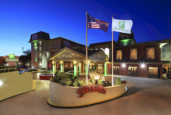 Hotel Front - Evening/Night