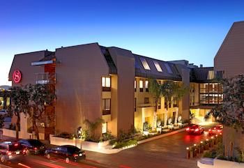 Hotel Front - Evening/Night