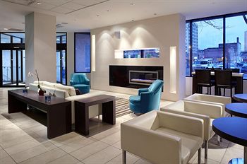 棒的普萊斯飯店 Bond Place Hotel