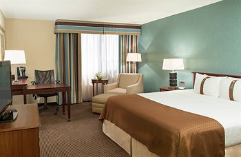 多倫多約克戴爾假日飯店 Holiday Inn Toronto Yorkdale