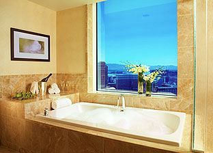 Deep Soaking Bathtub