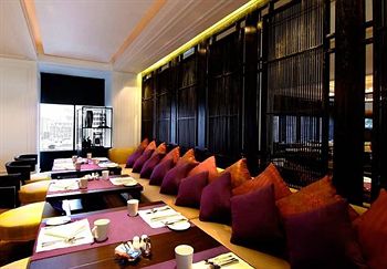 Executive Lounge