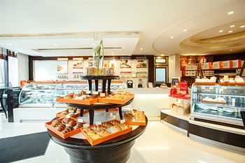 Coffee Shop