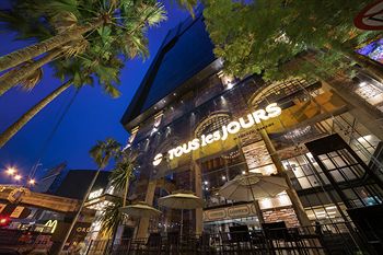 Hotel Front - Evening/Night