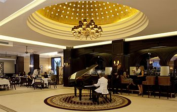 Hotel Lounge