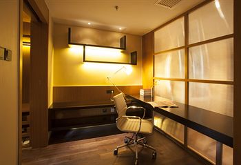 In-Room Business Center