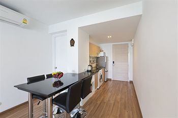 In-Room Kitchenette