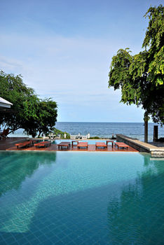 Infinity Pool