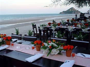 Outdoor Banquet Area