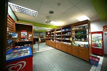 Snack Bar
