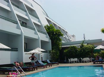 華欣斯里飯店 Sirin Hotel Hua Hin
