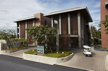 Hotel Front