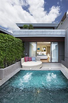 Jetted Tub