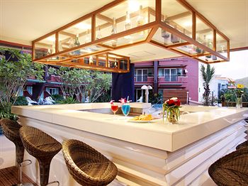 Hotel Bar