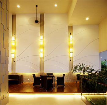 Hotel Lounge