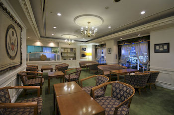 Hotel Lounge