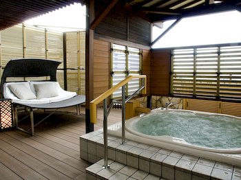 Jetted Tub