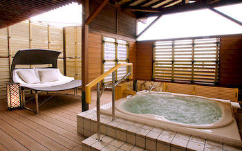 Jetted Tub