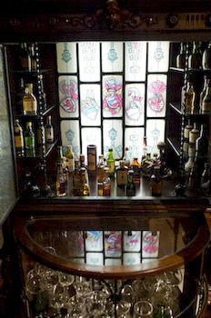 Hotel Lounge