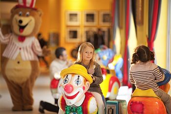 Childrens Play Area - Indoor