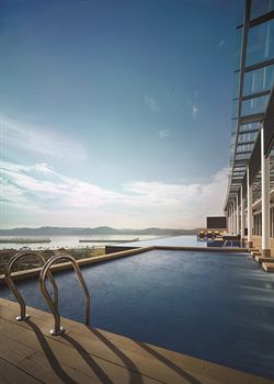 Infinity Pool