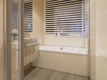 Deep Soaking Bathtub