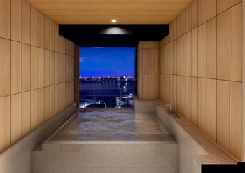 Deep Soaking Bathtub
