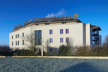 Hotel Front
