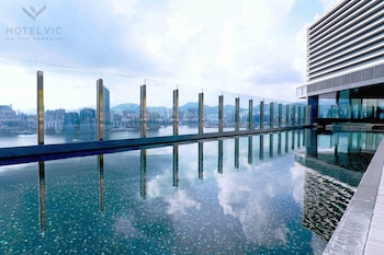 Infinity Pool