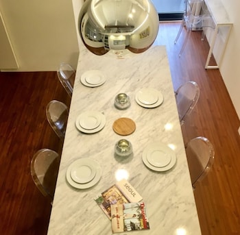 Family Dining