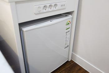 Mini-Refrigerator