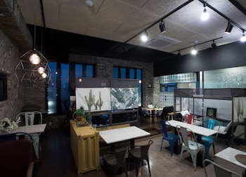 Cafe