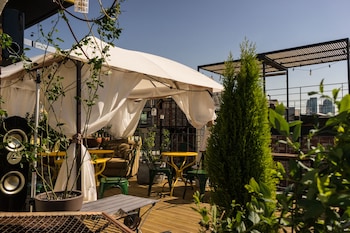 Outdoor Banquet Area