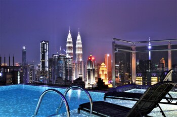 Infinity Pool