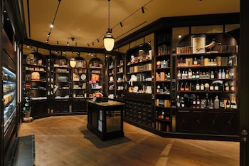 Gift Shop