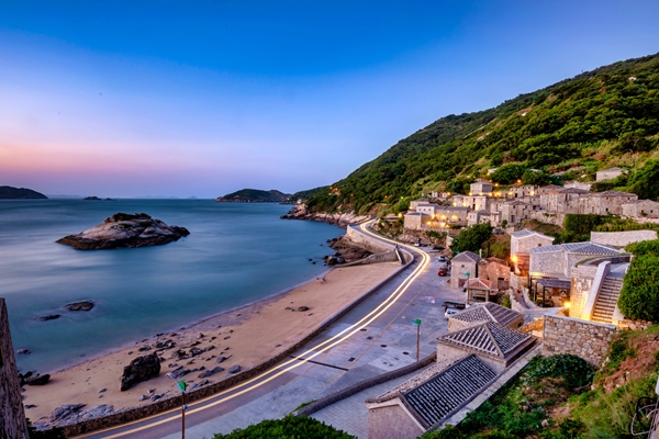 【華信假期-馬祖悠遊趣】北竿芹壁山莊丨兩天一夜自由行(南竿進出)