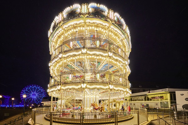 【易起賀歲．九州甜蜜採果溫泉5日】草莓小姐、豪斯登堡、柳川遊船、叢林巴士動物園冒險、久住高原共鳴俱樂...