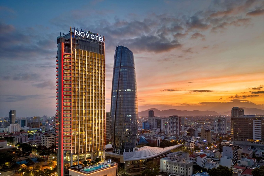 【越南峴港|機加酒5日|保證有房有位】市區漢江旁。國際五星。Novotel Danang Premi...