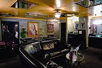 Hotel Lounge