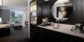 Minibar