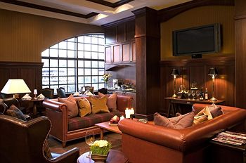 Hotel Lounge