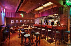 Hotel Bar