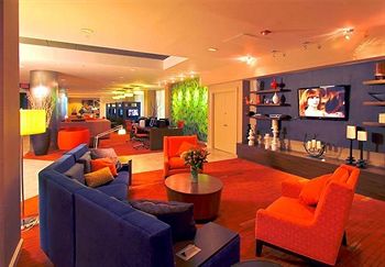 Hotel Lounge