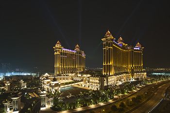 Hotel Front - Evening/Night