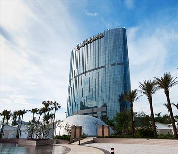 新濠天地皇冠渡假酒店 City of Dreams - Crown Towers Macau