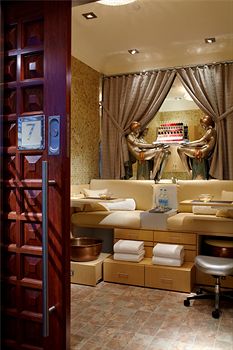 Nail Salon