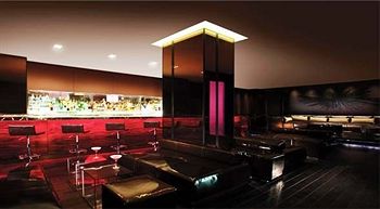Hotel Lounge
