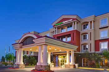 Hotel Front - Evening/Night