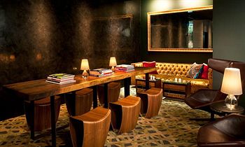 Hotel Lounge