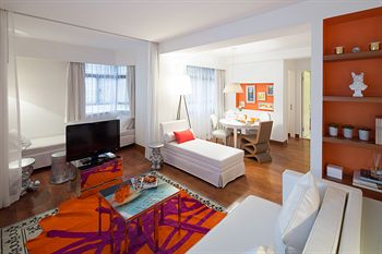 Guestroom